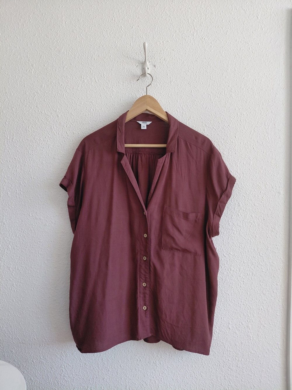Sonoma Shortsleeve Rayon Buttons  Blouse